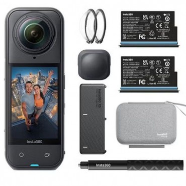كاميرا إنستا 360 X5 Essentials Bundle باللون الأسود كاميرا إنستا 360 X5 Essentials Bundle باللون الأسود